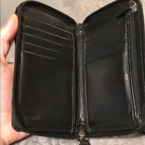 Used - Picture 2 of 2